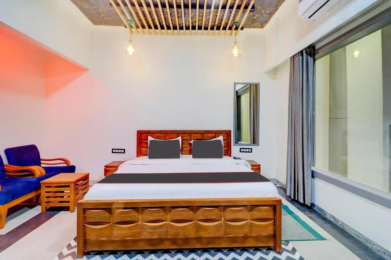 Hotel Collection O Hampton Inn Tajganj