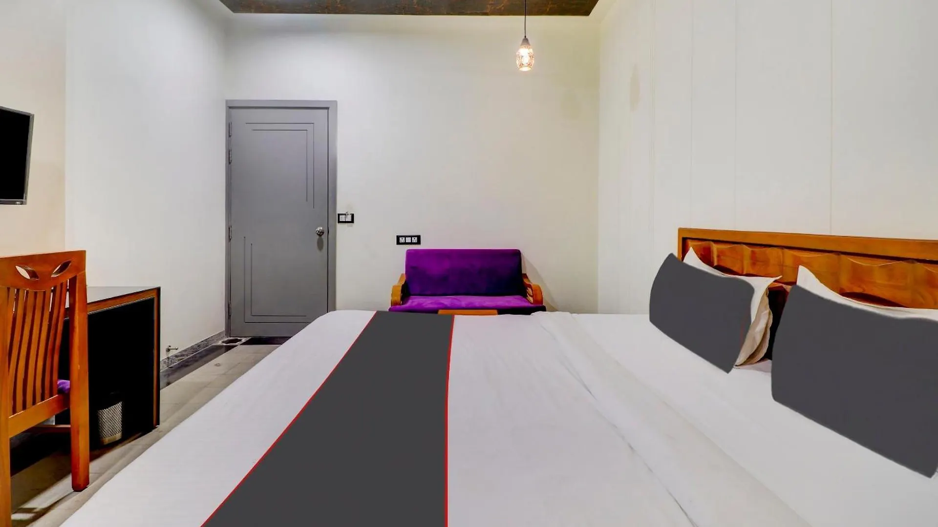 *** Hotel Collection O Hampton Inn Tajganj India
